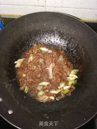 葱爆羊肉的做法步骤：6