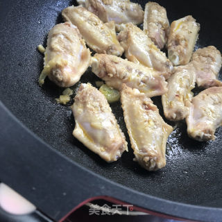 可乐鸡翅的做法步骤：4
