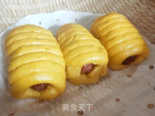 南瓜毛毛虫香肠花卷的做法步骤：9
