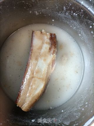 腊肉蒸白萝卜的做法步骤：3