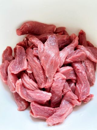 自制风干牛肉干的做法步骤：1