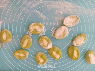 白菜饺子的做法步骤：8