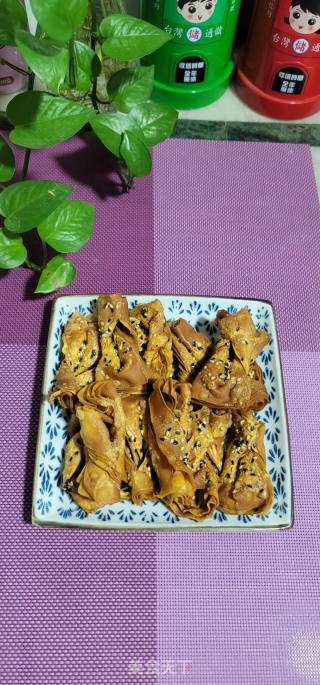 炸云吞皮的做法步骤：12