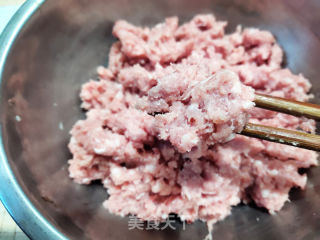 自制猪肉脯的做法步骤：1