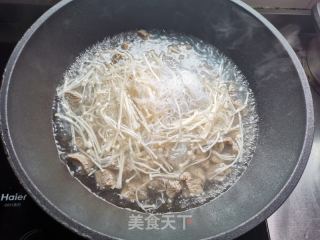 金针菇粉丝汤的做法步骤：6
