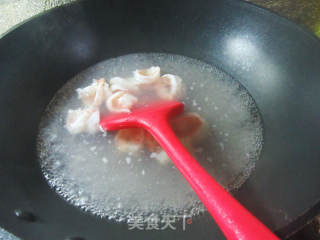 干贝烧虾仁炒莴笋的做法步骤：9