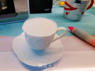 冰墩墩拿铁咖啡的做法步骤：5
