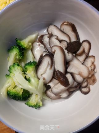 时蔬鸡蛋蒸豆腐的做法步骤：5