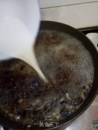 香菇牛肉鸡蛋汤的做法步骤：7