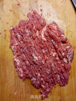 香菇牛肉鸡蛋汤的做法步骤：1