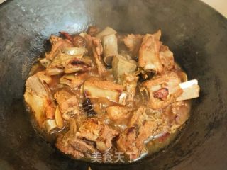 板栗烧排骨的做法步骤：12