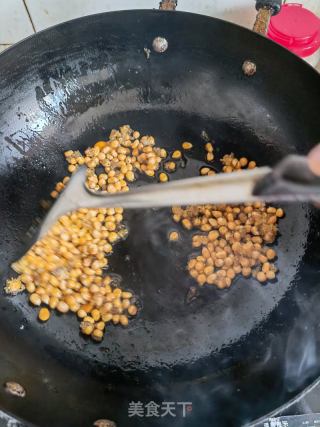 奶油爆米花的做法步骤：2