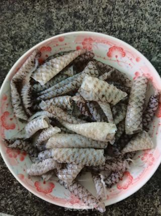 凉拌鱼皮的做法步骤：4