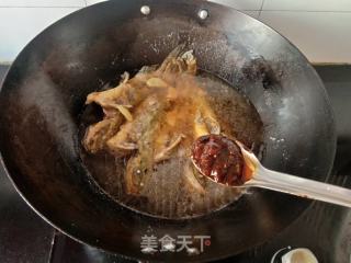 黄骨鱼炖粉条的做法步骤：7