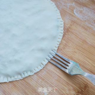 韭菜粉条馅饼的做法步骤：11