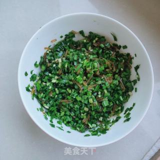 韭菜粉条馅饼的做法步骤：7