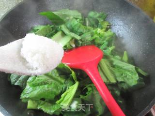 排骨烧天菜芯的做法步骤：7
