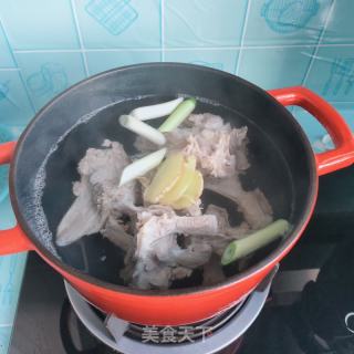 清炖羊蝎子的做法步骤：3