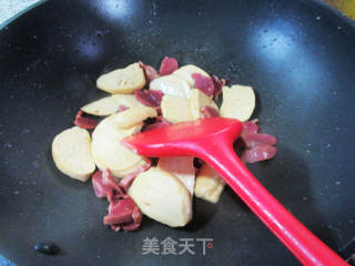 香卤鸭肫炒小素鸡的做法步骤：7