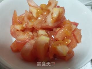 番茄金针菇蛋花汤的做法步骤：1