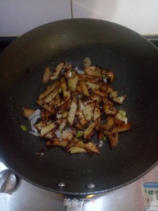 酱香杏鲍菇的做法步骤：6