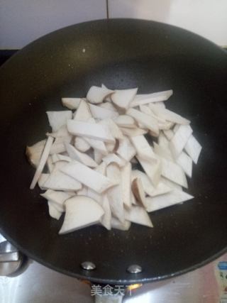 酱香杏鲍菇的做法步骤：2