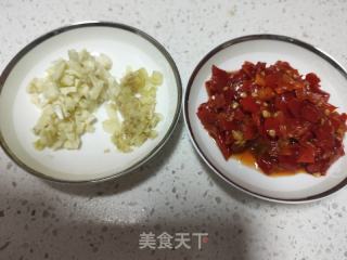 剁椒蒸鸡翅的做法步骤：4