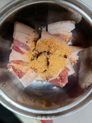 生菜包五花肉的做法步骤：2