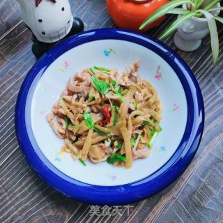 榨菜炒肉丝的做法步骤：10