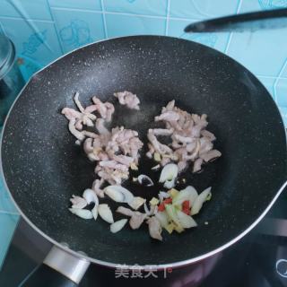 榨菜炒肉丝的做法步骤：5