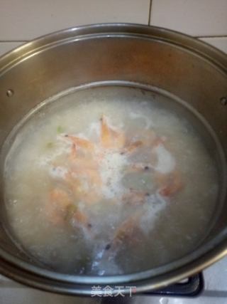 小油菜鲜虾粥的做法步骤：6