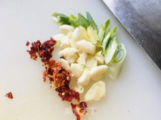梅菜扣肉的做法步骤：8
