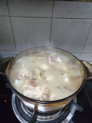 风姜煎蛋烧酒鸡汤的做法步骤：11