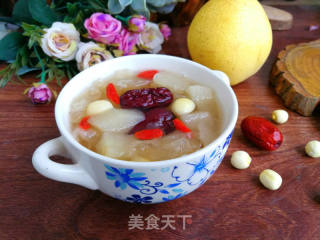 红枣雪梨银耳莲子羹的做法步骤：6