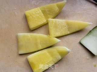 蒜泥小米椒拌西瓜皮的做法步骤：2