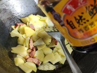 五花肉炒土豆片的做法步骤：7
