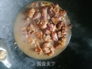 红烧猪蹄的做法步骤：6
