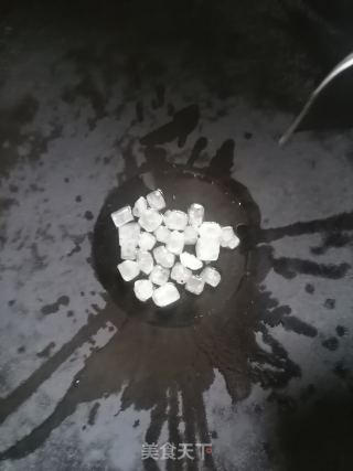 红烧猪蹄的做法步骤：3