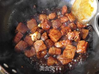 芋头炖牛肉的做法步骤：5