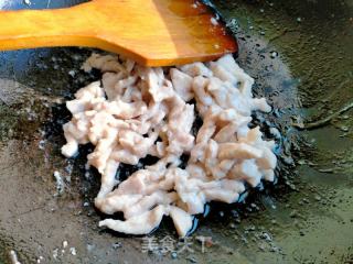无筋豆炒肉丝的做法步骤：6
