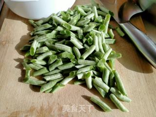 无筋豆炒肉丝的做法步骤：1