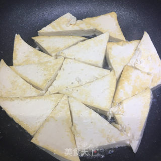鸡蛋香煎豆腐的做法步骤：5