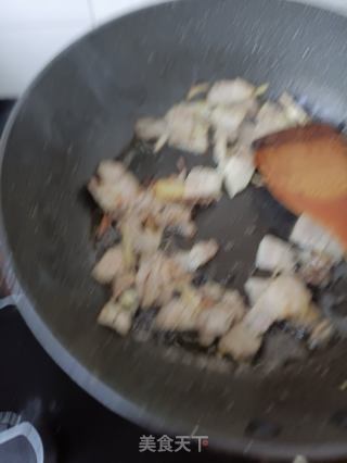 “五花肉”荷兰豆回锅肉的做法步骤：10