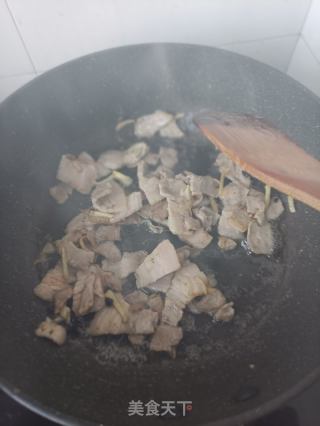 “五花肉”荷兰豆回锅肉的做法步骤：9