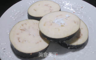 酱汁大茄子的做法步骤：2