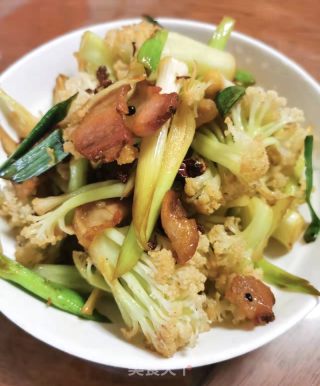 五花肉炒菜花的做法步骤：10