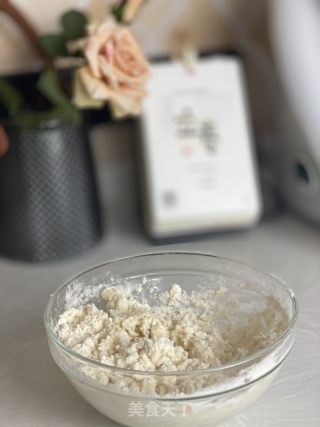 简单易做、柔软筋道的春饼的做法步骤：1
