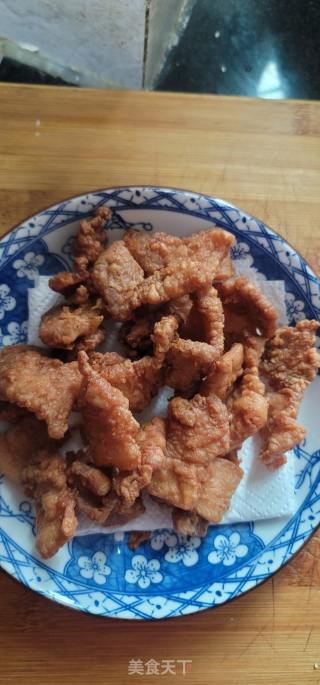 炸五花肉的做法步骤：12