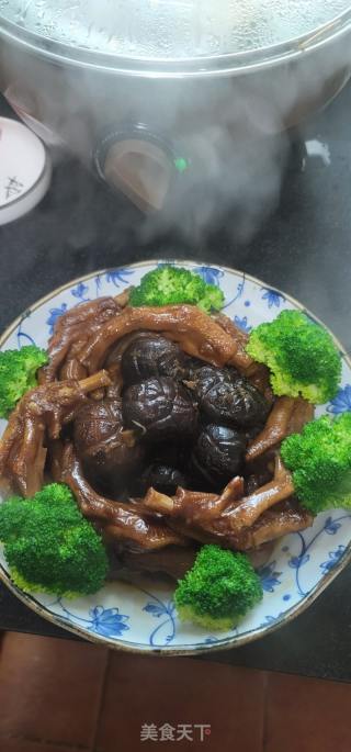 花菇焖鸭掌的做法步骤：13