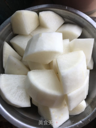 爪爪萝卜汤的做法步骤：3